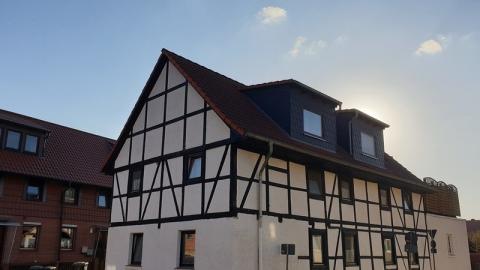Terrasse, Vollbad, Duschbad, Laminat, Fliesen Bemerkungen:  Fachwerkhaus Stil mit Deckenhöhe von 2,2m