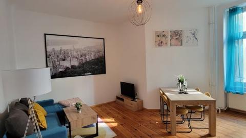 Neu renovierte Wohnung im Herzen von Prenzlauer Berg - einer der angesagtesten Gegenden Berlins.  Diese
