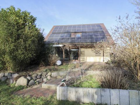  Auch als Zweifamilienhaus nutzbar Photovoltaik inkl. Stromspeicher 2021 Energetische Dachsanierung 